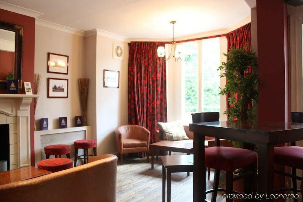 Waterloo Hotel Crowthorne Camera foto
